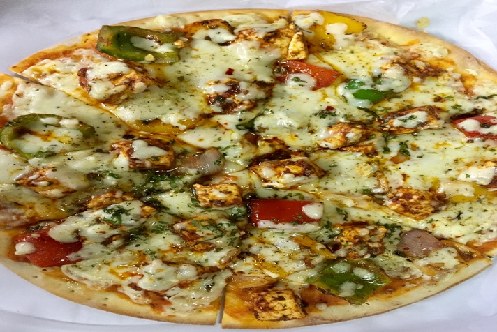 Pizza Paneer Tikka